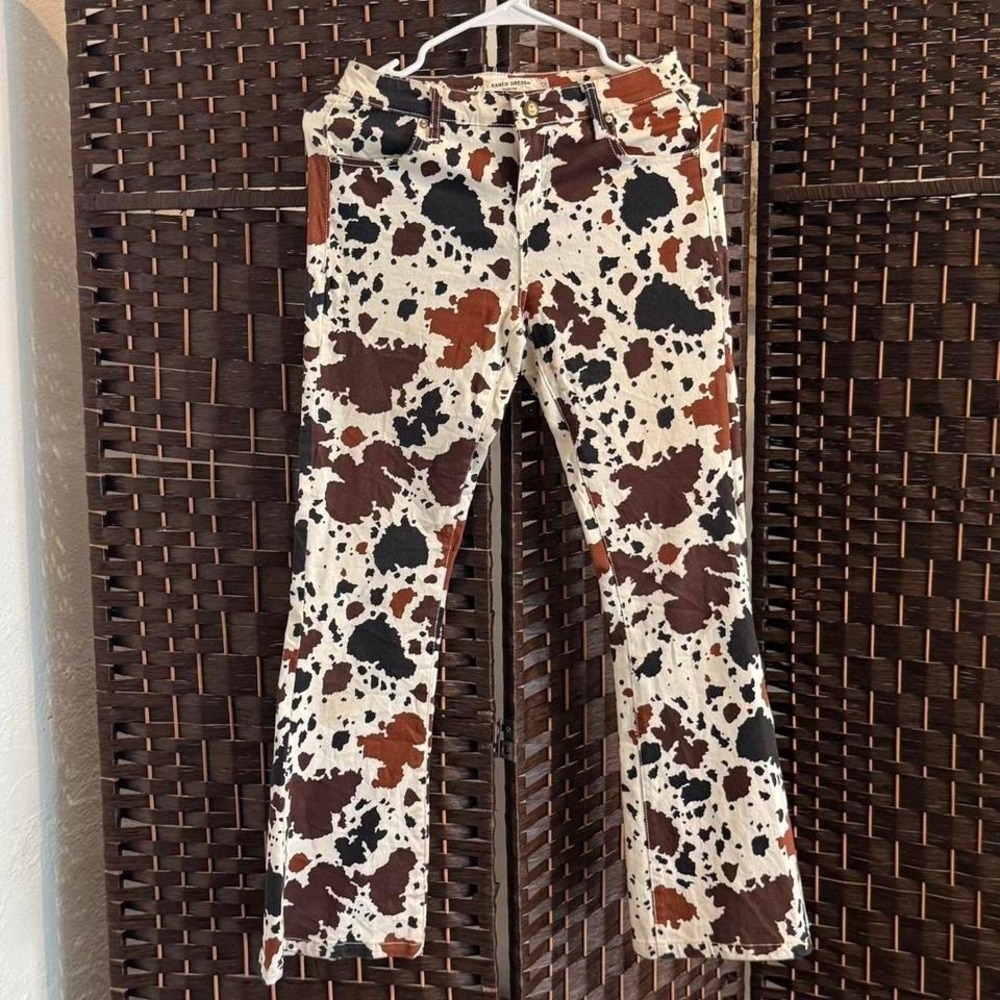 Ranch Dress'n Youth Women's Cow Print Flare Jeans Size 27